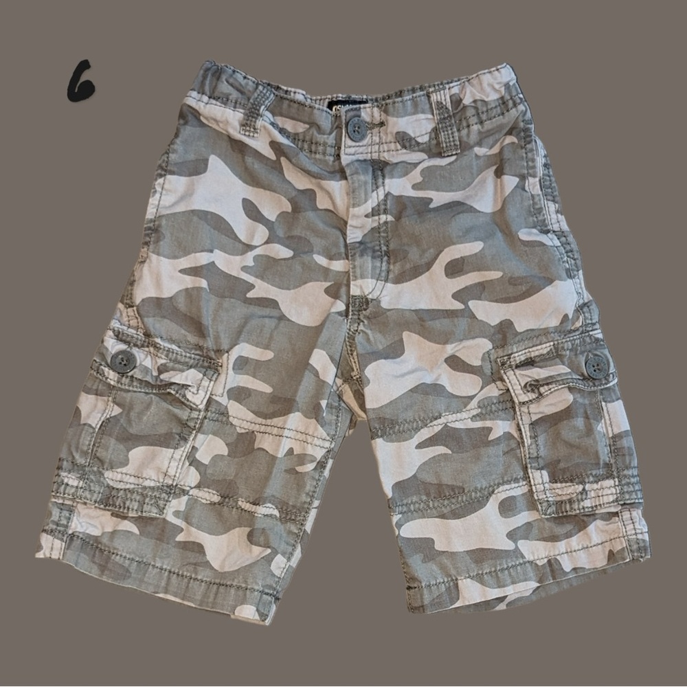 OshKosh cargo camouflage shorts - Picture 1 of 6